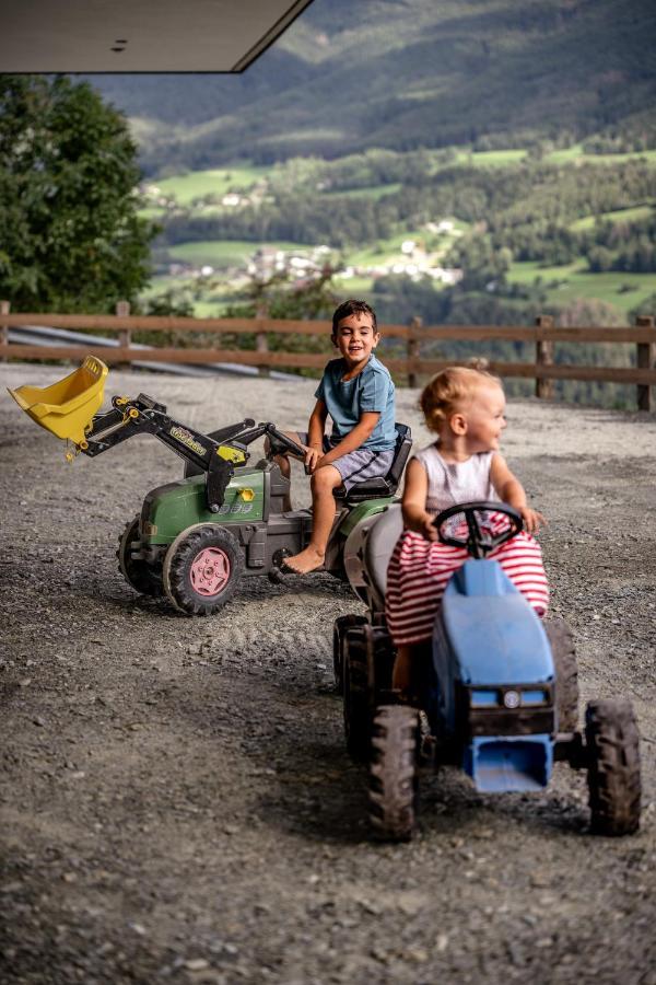 Stillehof - Ferienwohnungen Auf Dem Bauernhof- Suedtirol Bressanone Bagian luar foto